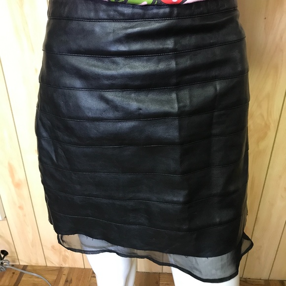 Piperlime Faux Leather Skirt - Picture 3 of 3